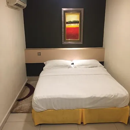 One Avenue Hotel Petaling Jaya Exterior photo