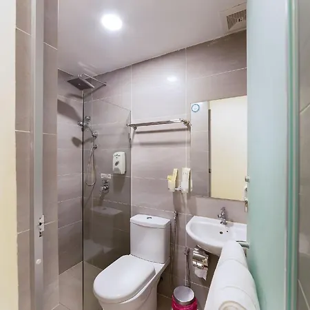 One Avenue Hotel Petaling Jaya Exterior photo