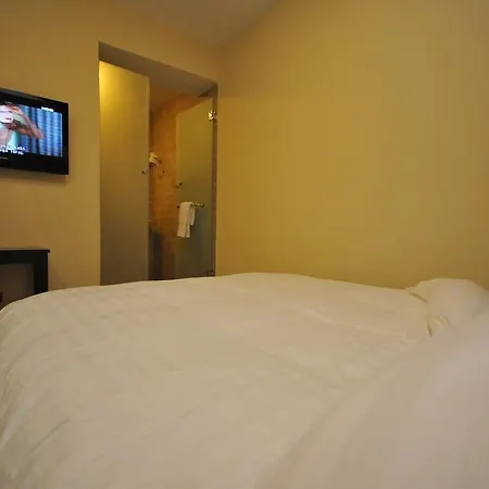 One Avenue Hotel Petaling Jaya Exterior photo