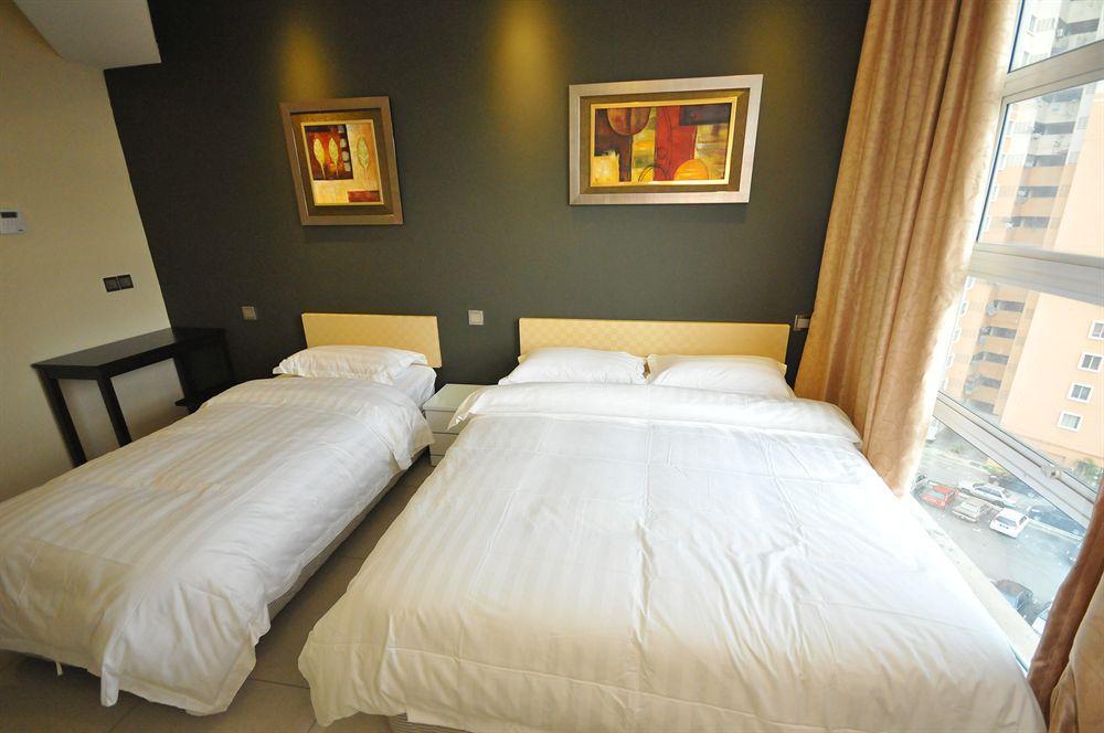 Hotel One Avenue 2*