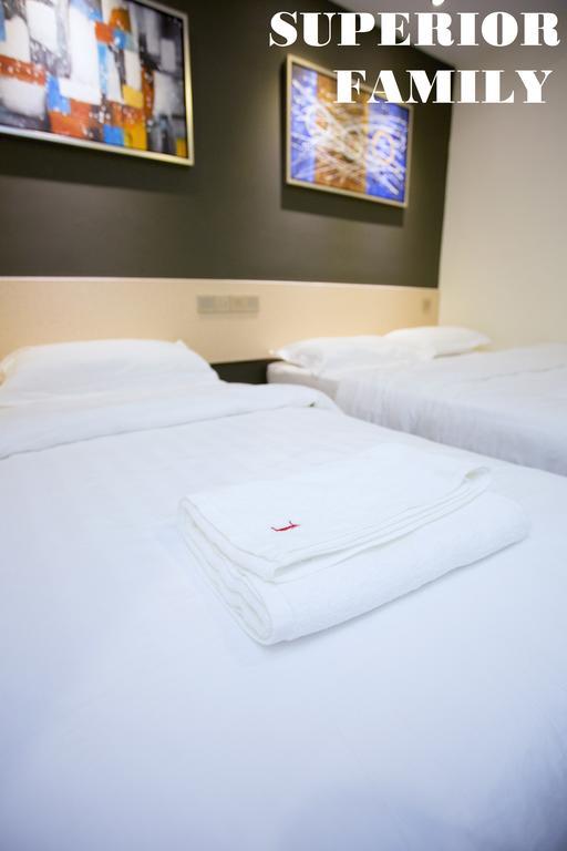 Hotel One Avenue 2*